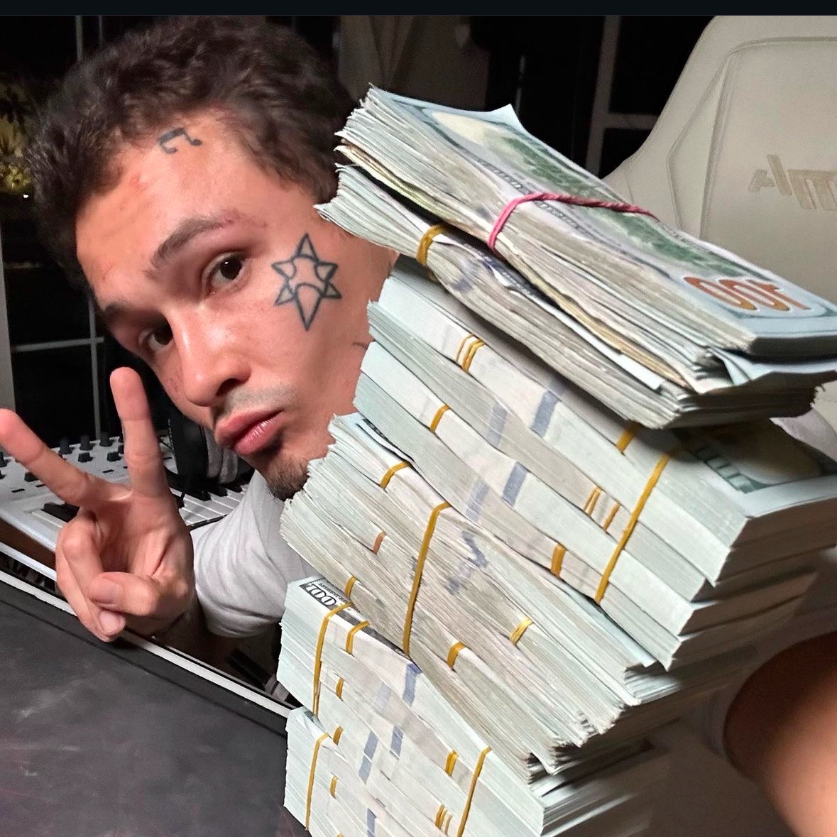 lxvsky99 avatar