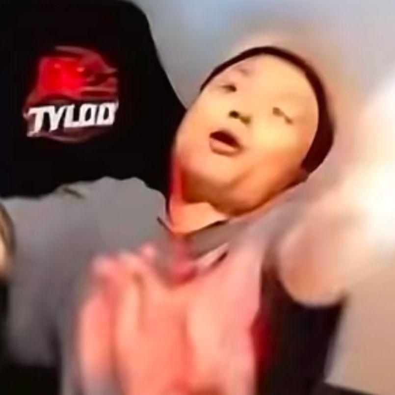 zmjjkking_