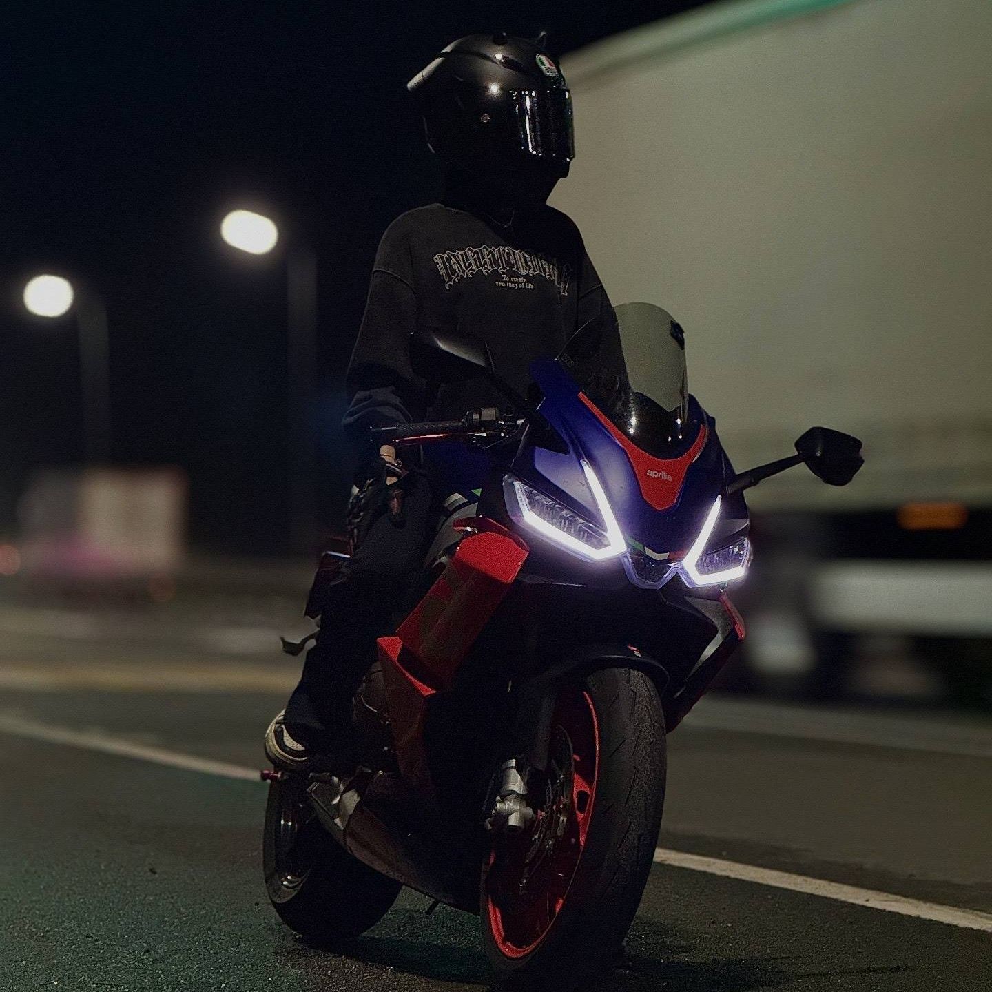 AzR2