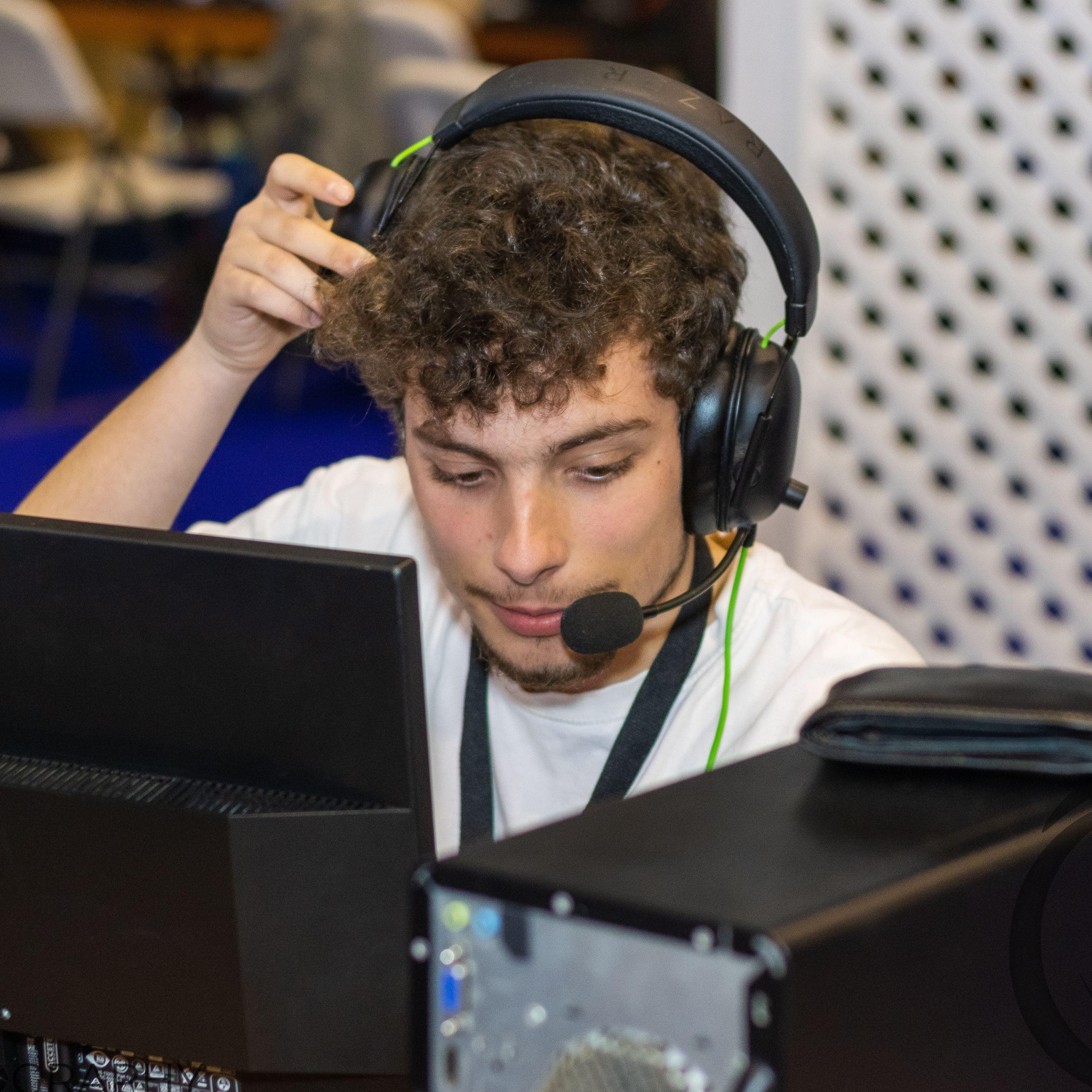 -znegg avatar