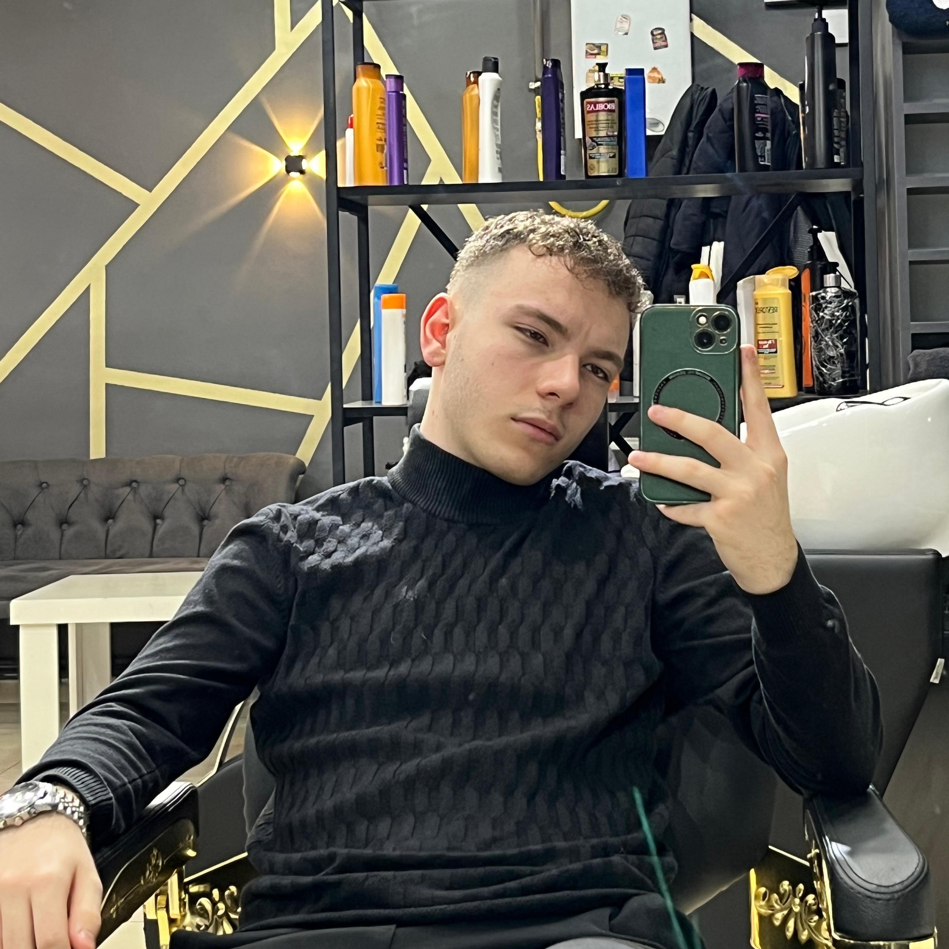 Legend2181 avatar