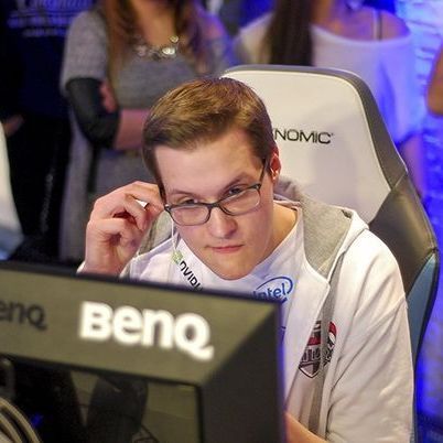 j3z2 FACEIT avatar