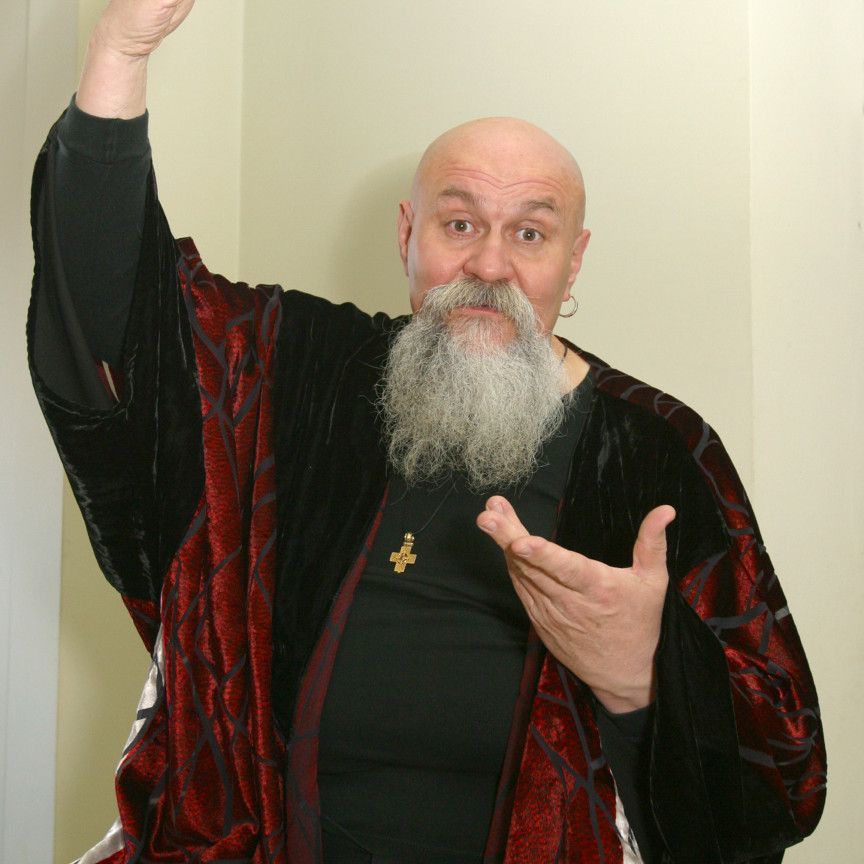 Vuk_sha00