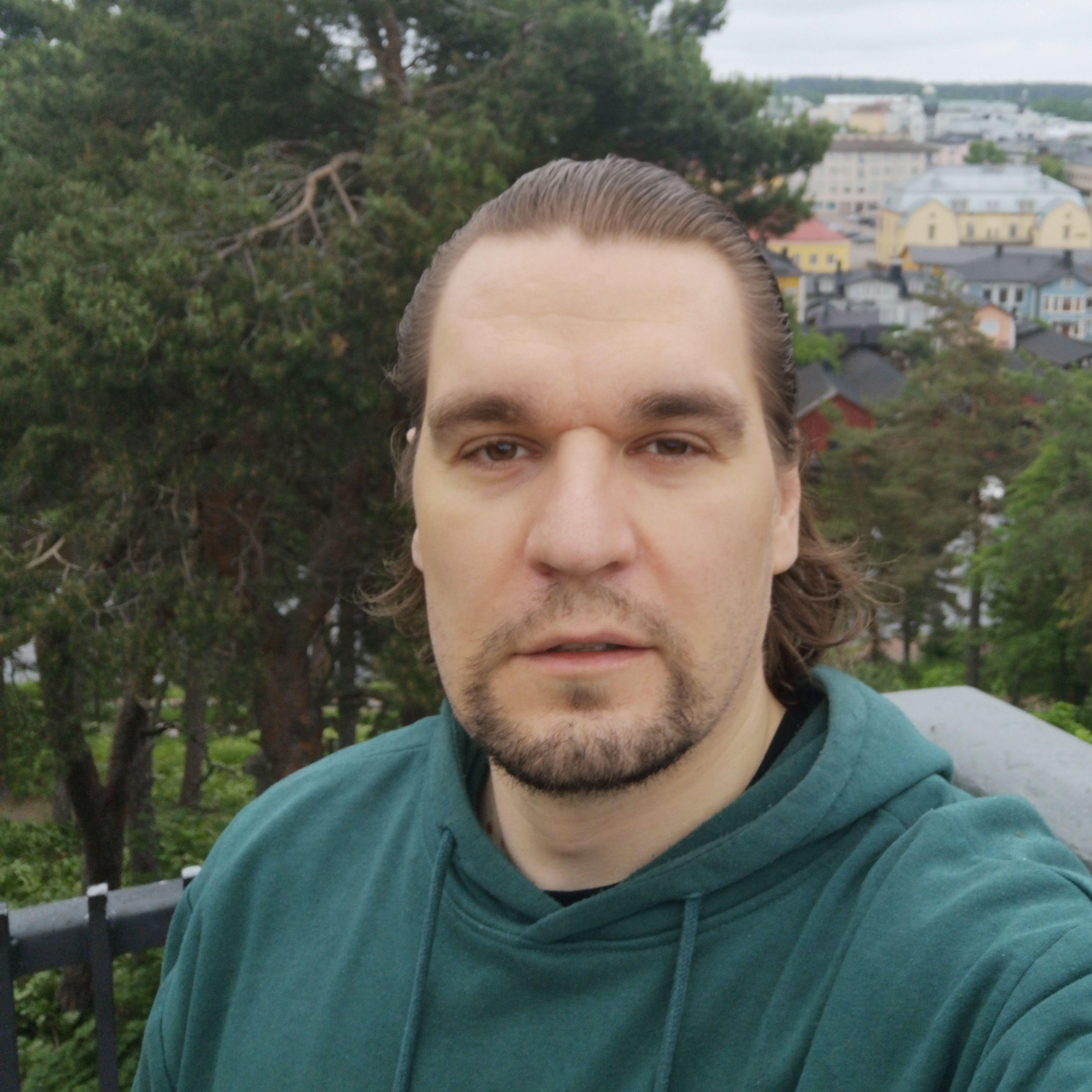 smolkomm avatar
