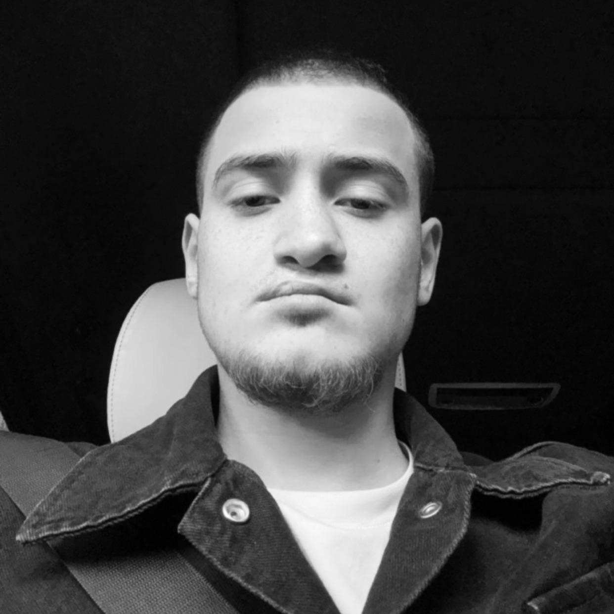 Khazar17 avatar