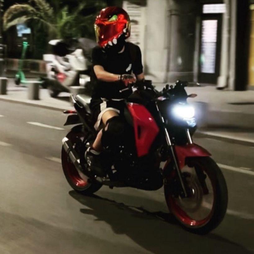 Blondu21 avatar