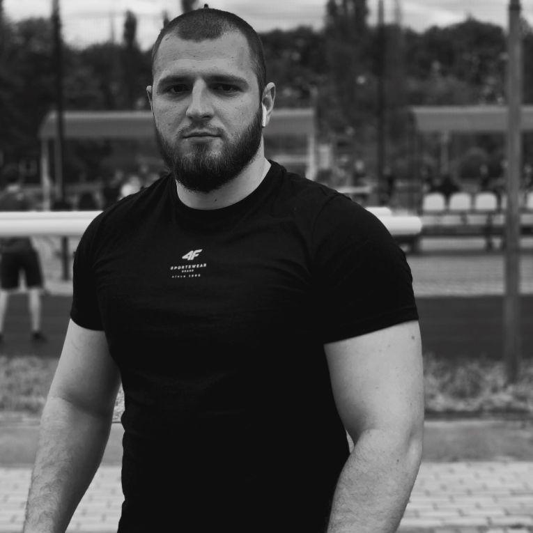 VIKTOR_LAKIN