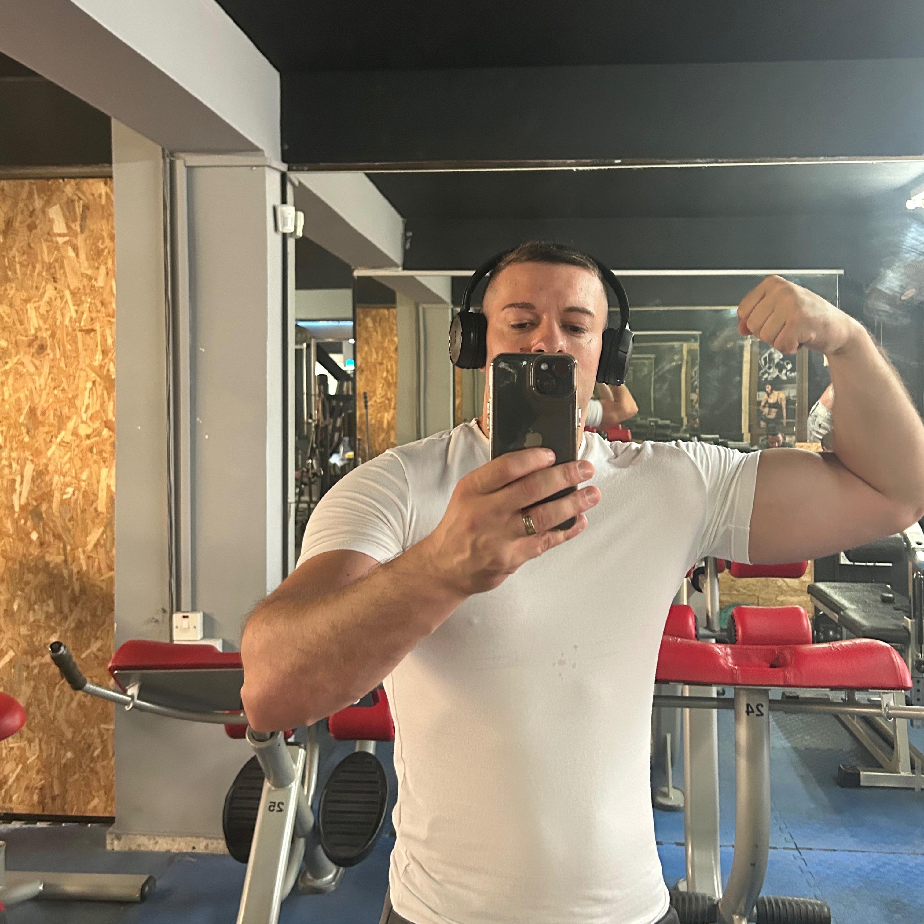 ProofBiceps