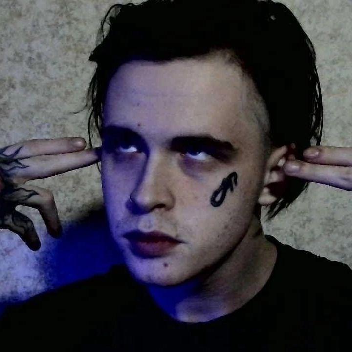 Pluha_Garika avatar