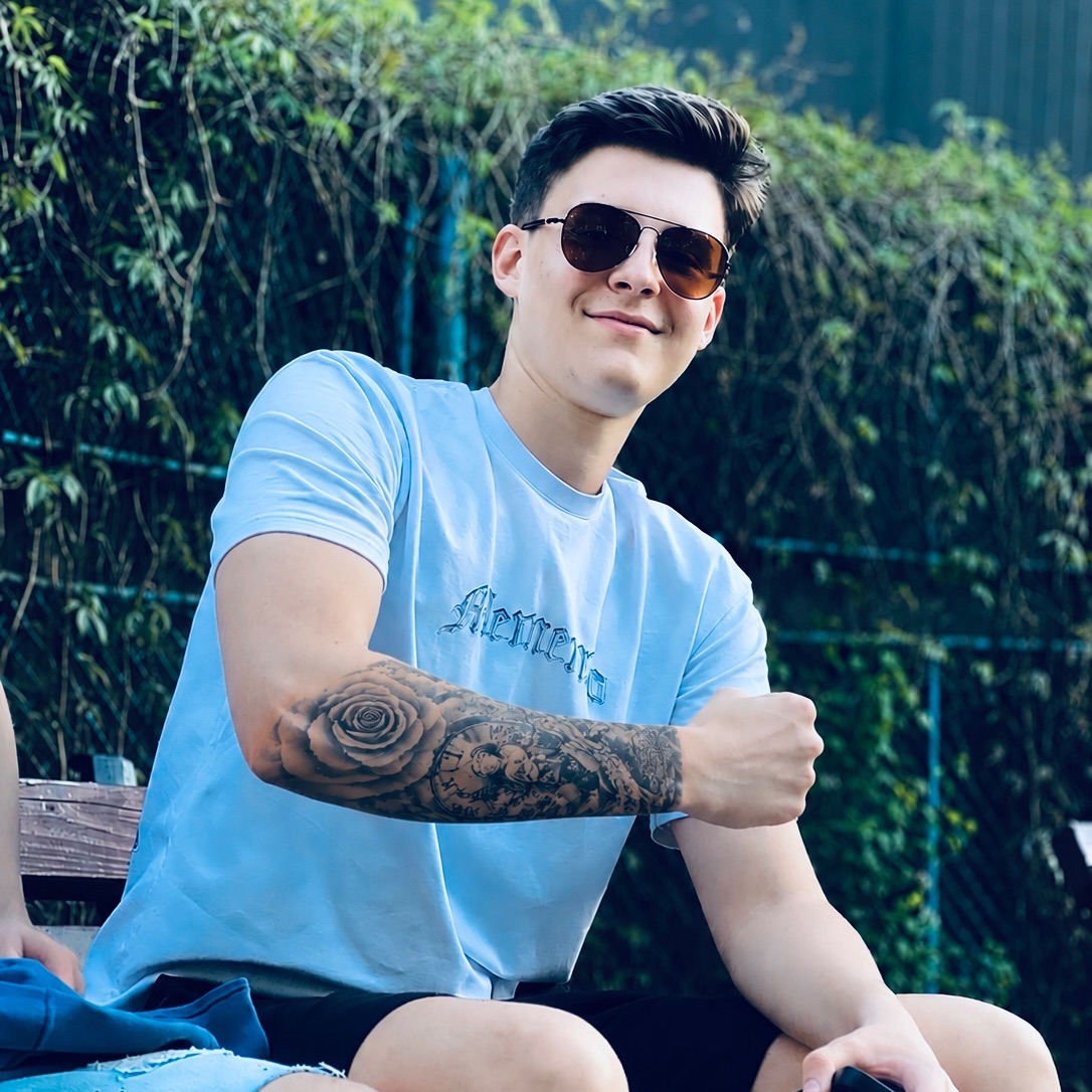 Tudor_Cardan