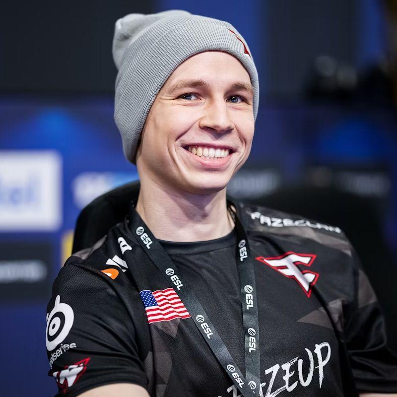 ELIGE_69 avatar