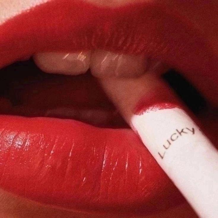 uhdataa