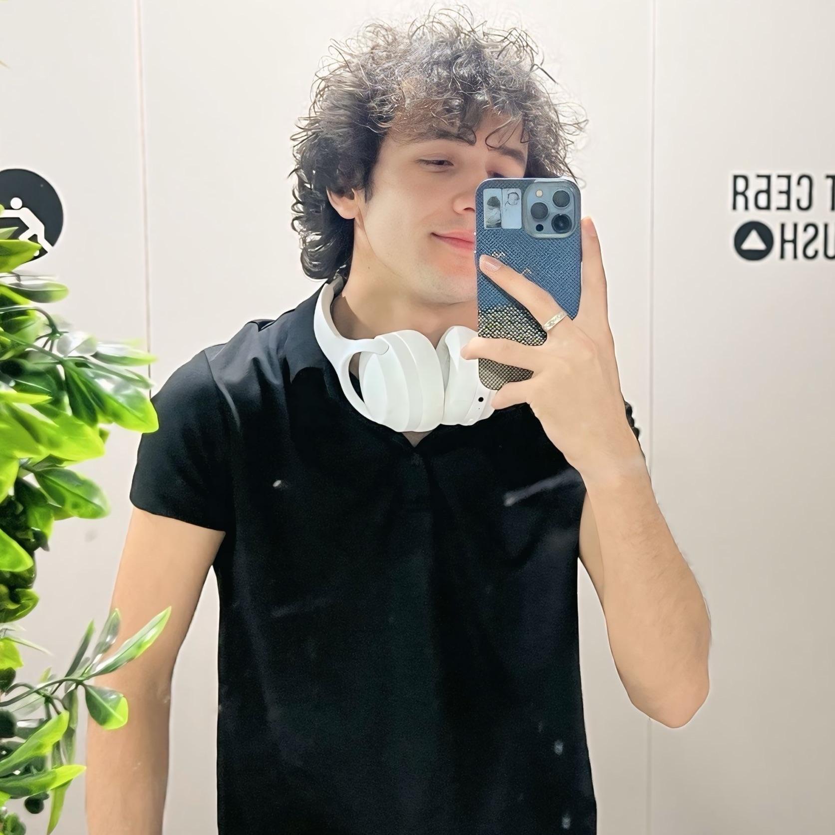 KILERMACHIN1 avatar