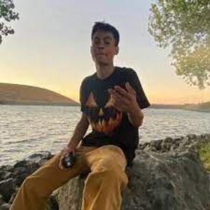 Lui___ avatar