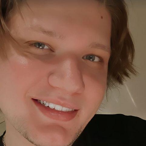andreeeeko