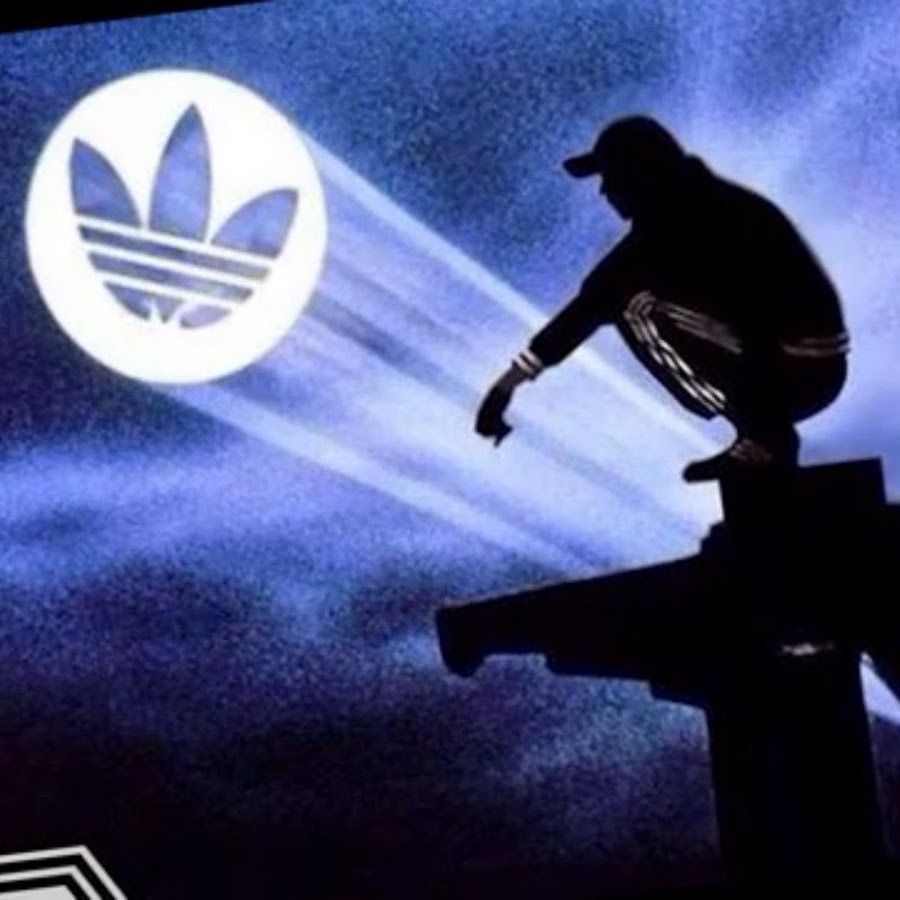 ___Zoom_eR