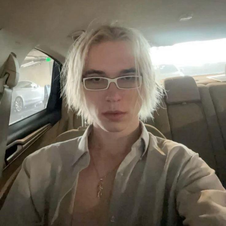 2morethan9 avatar