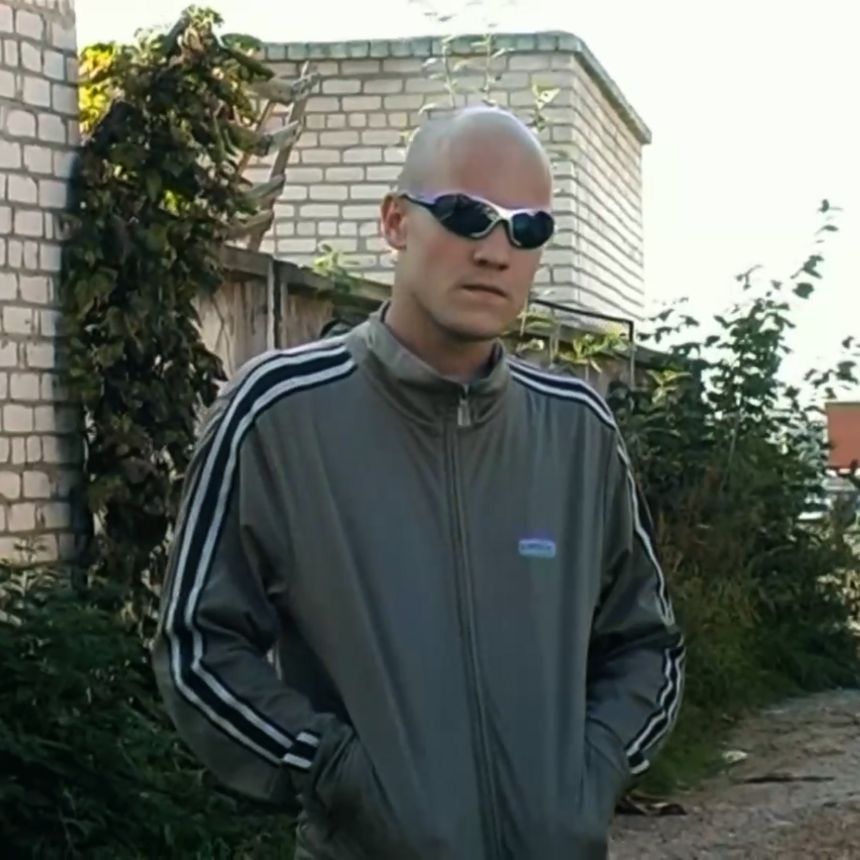 Loony126