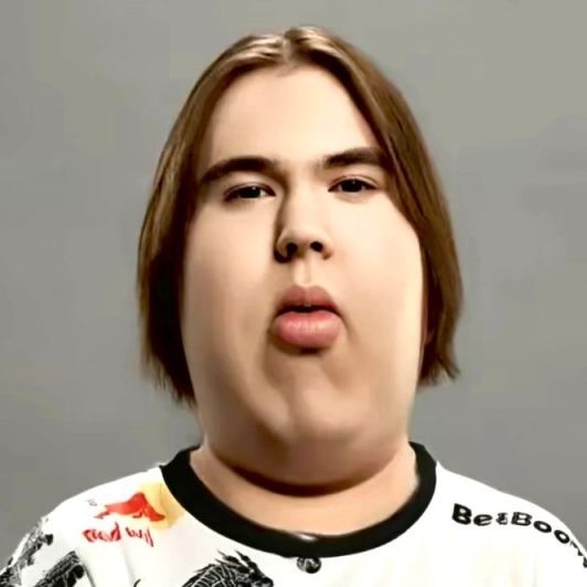 -ELOHELL FACEIT avatar