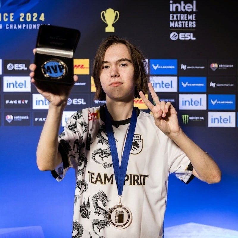 ZuThXy FACEIT avatar