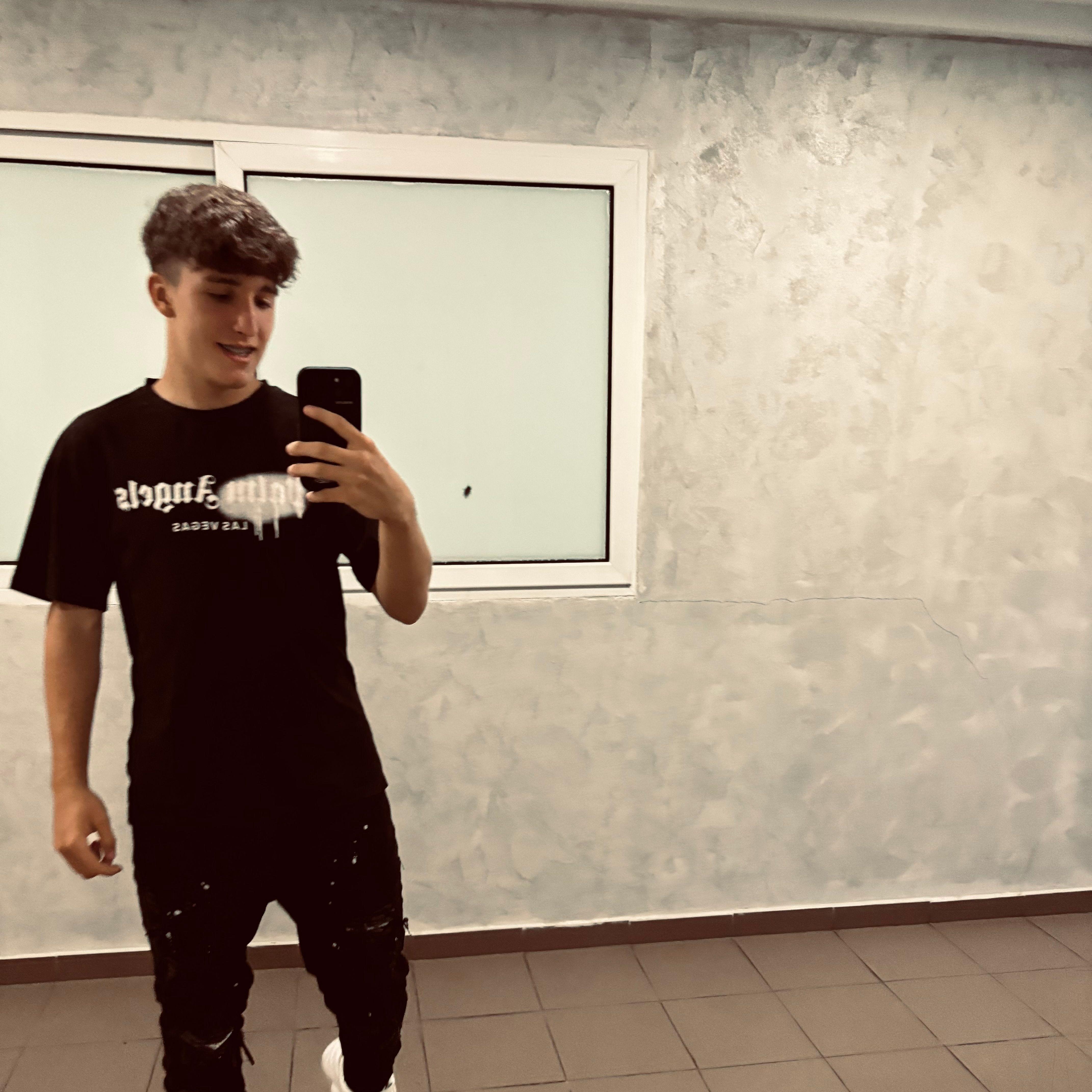 21Daryusss avatar