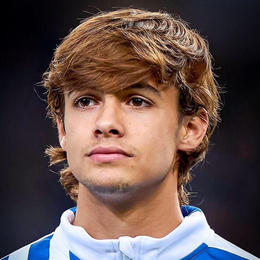 Rodrigo_Mora