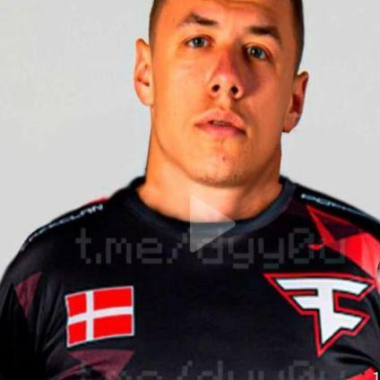 OzaQy avatar