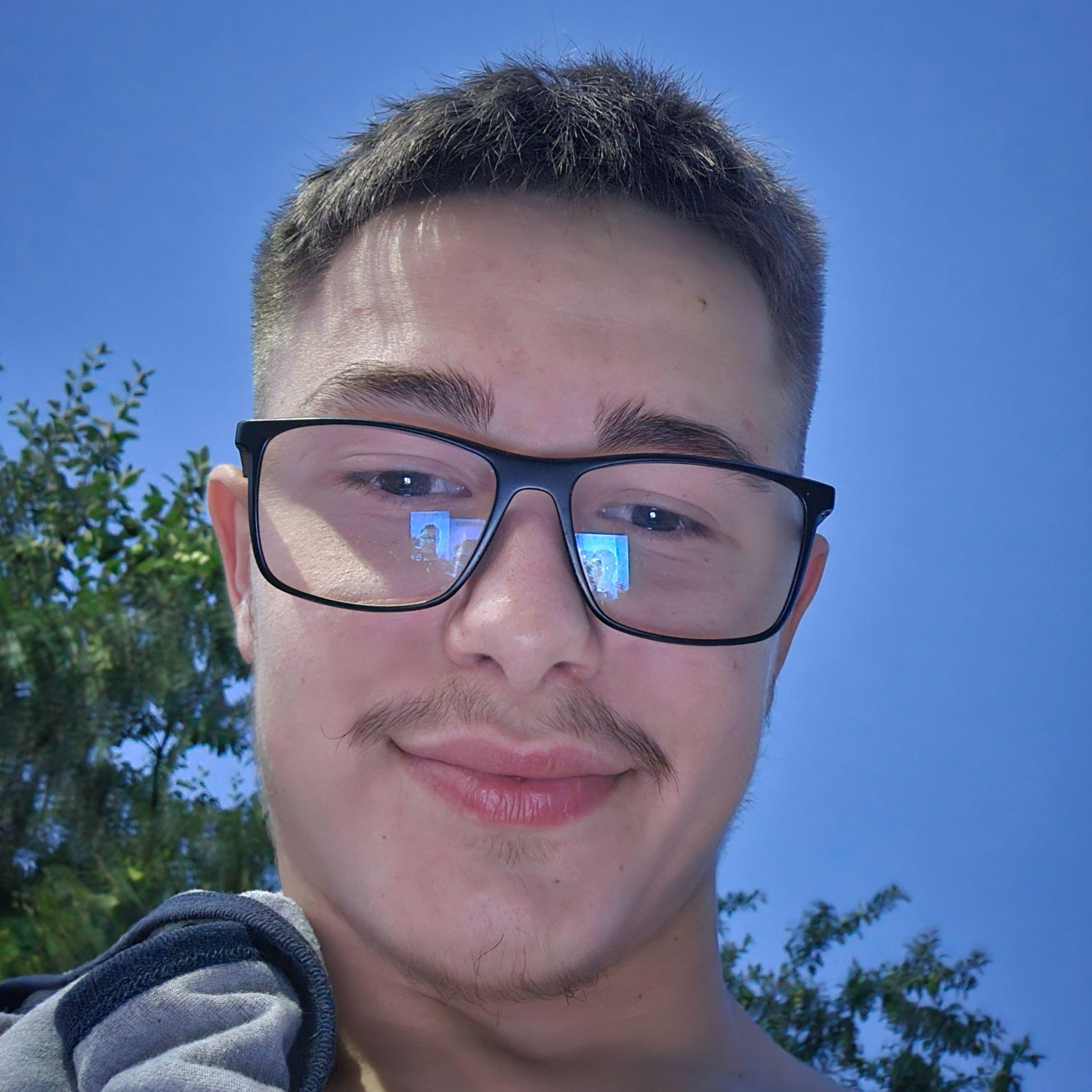 _ReSa avatar