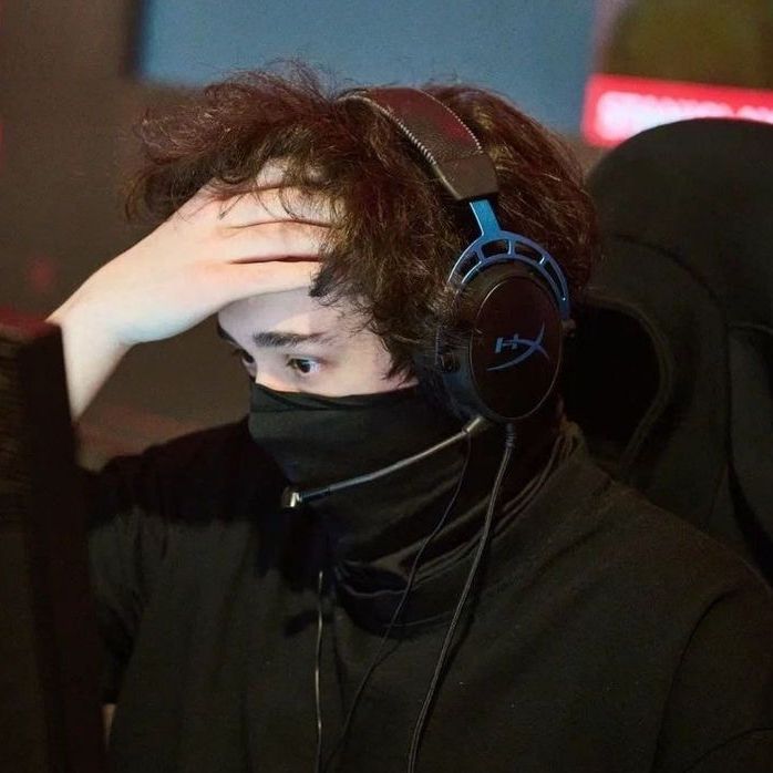 F0z3R avatar