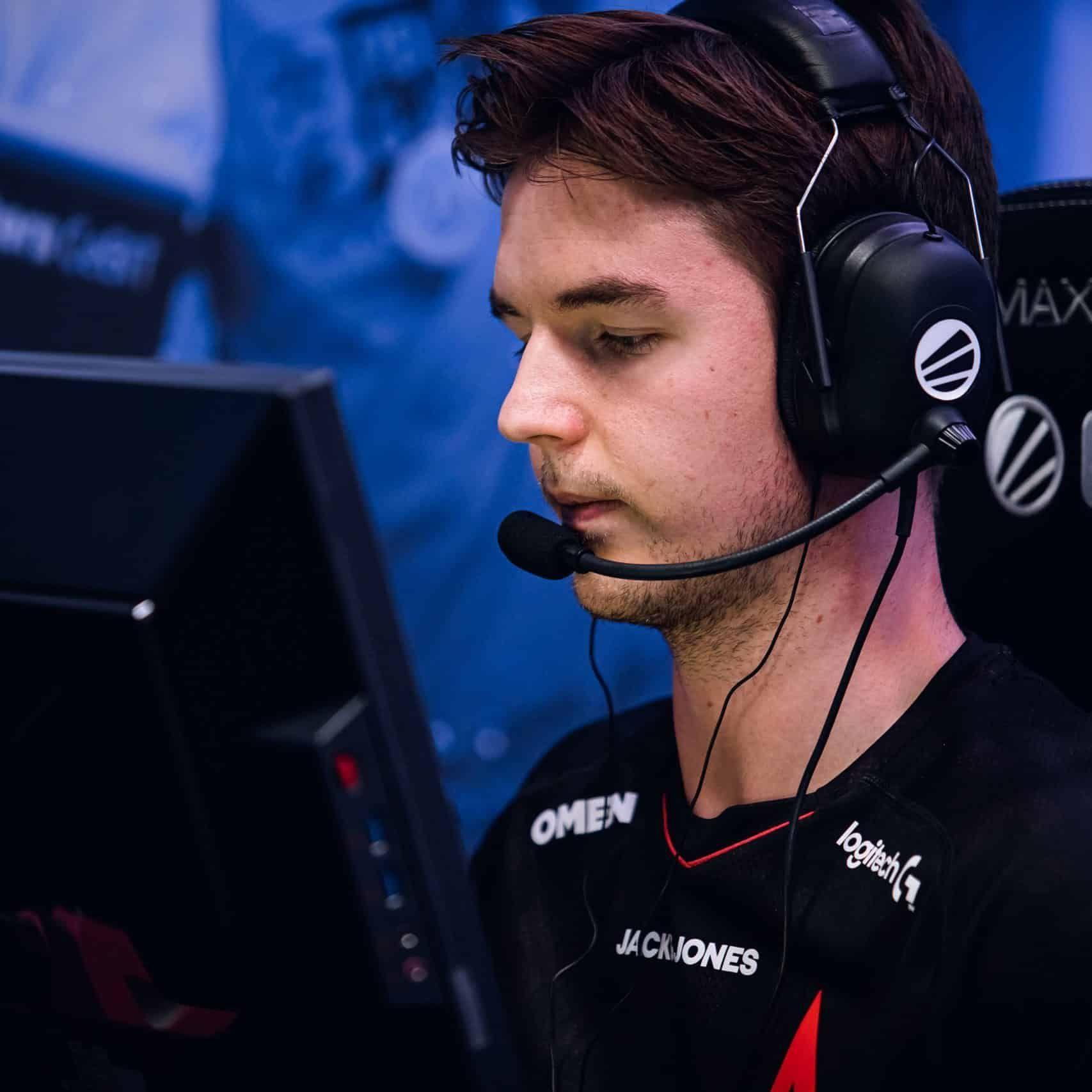 Device steam astralis фото 23