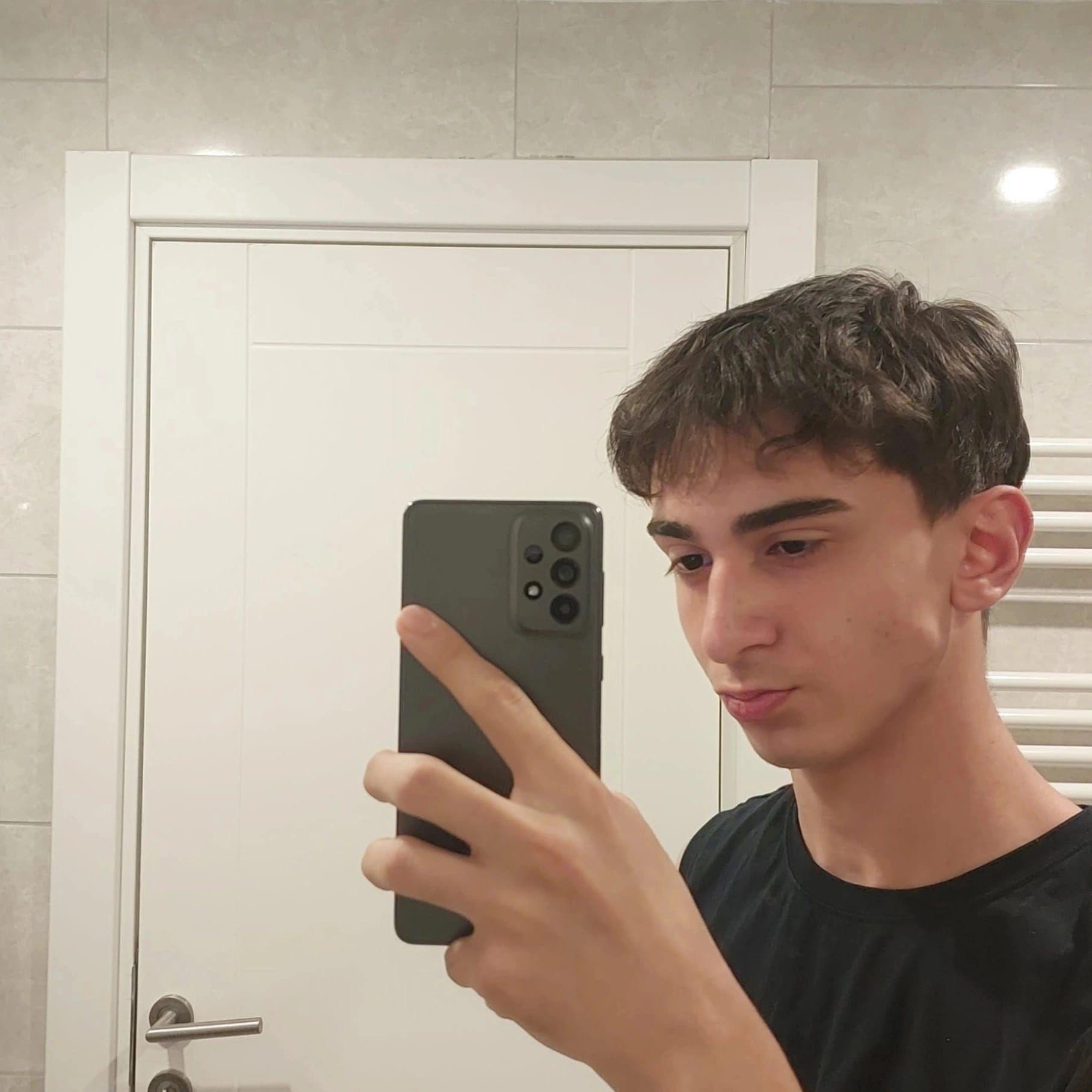 Sabrii1