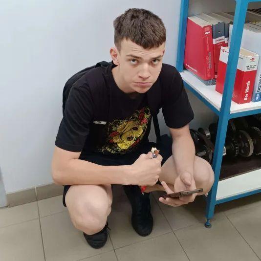 Boluch1 avatar