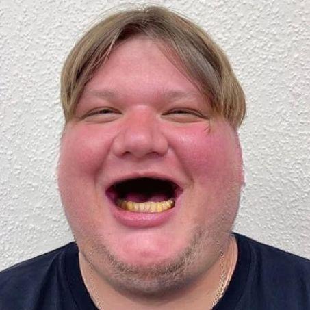 Xhle0 avatar