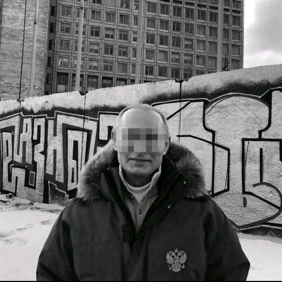 Skuarezz812