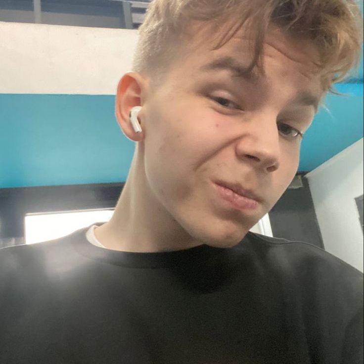 dumkatank avatar