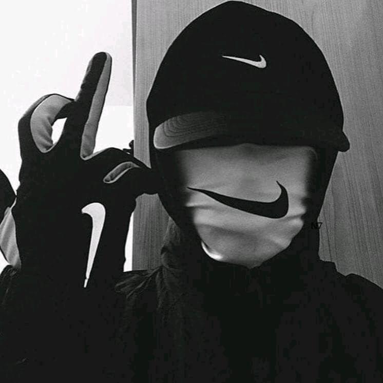 EZZYJA