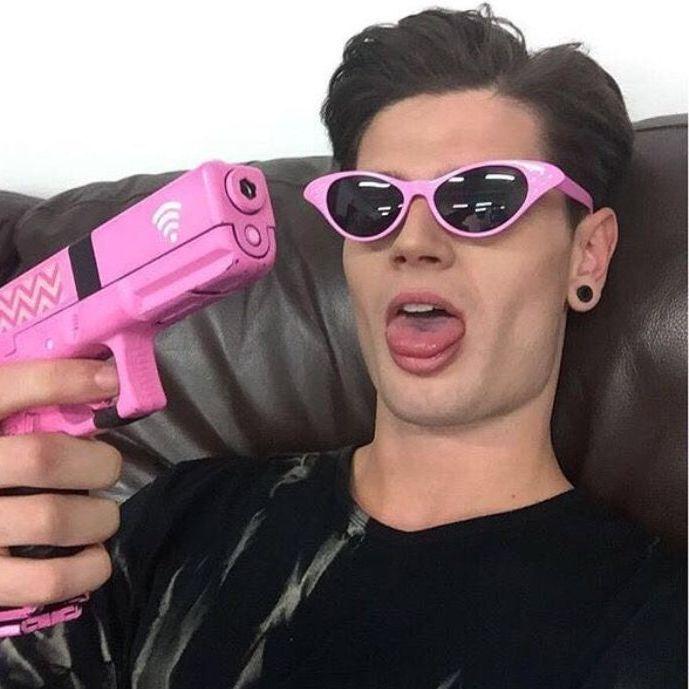 kirmzy avatar