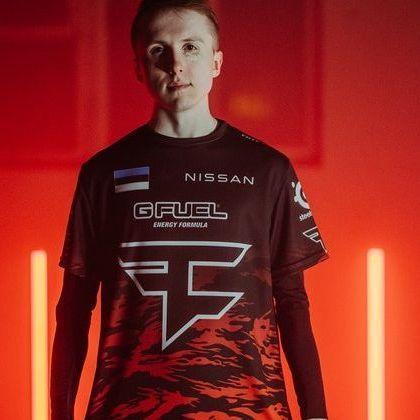 Ravzr avatar