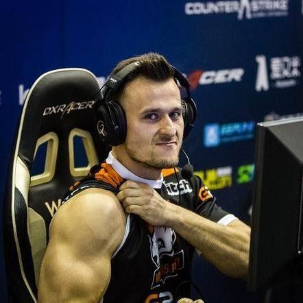 GhoteeX avatar