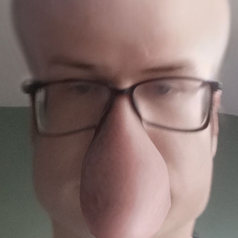 EzTopUWU avatar