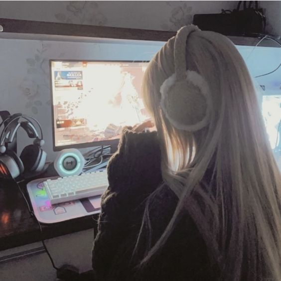 Faceit profile picture for @isabella