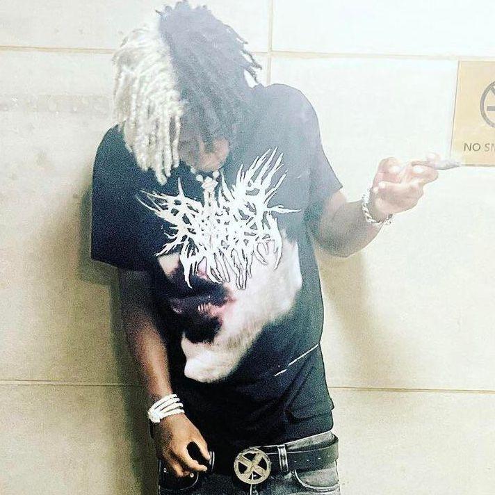 MollyOnMe avatar