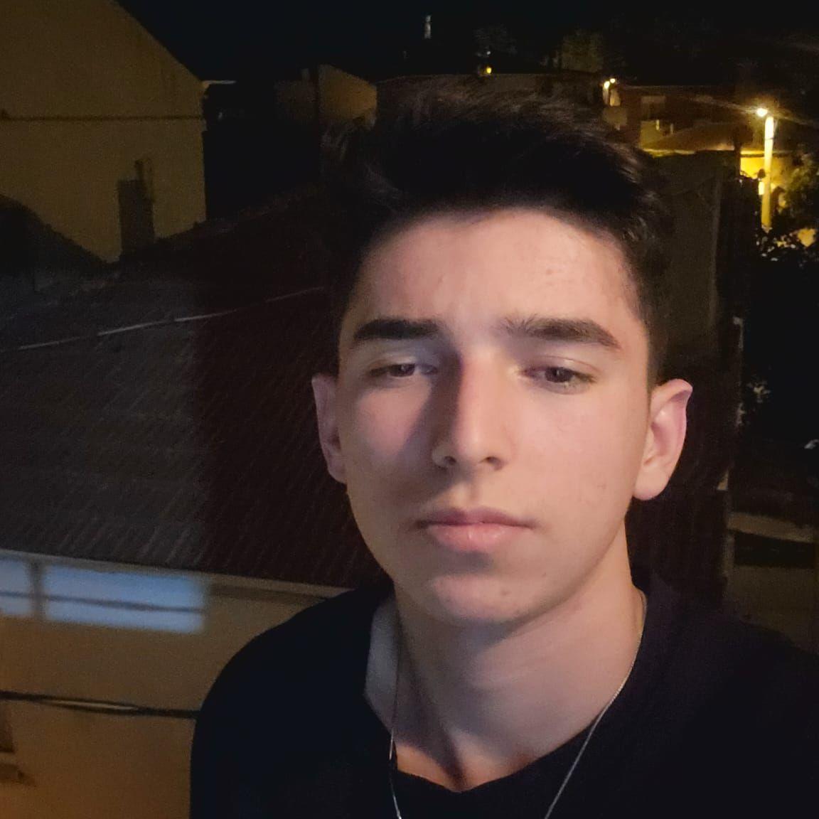 XeaveNn_ avatar