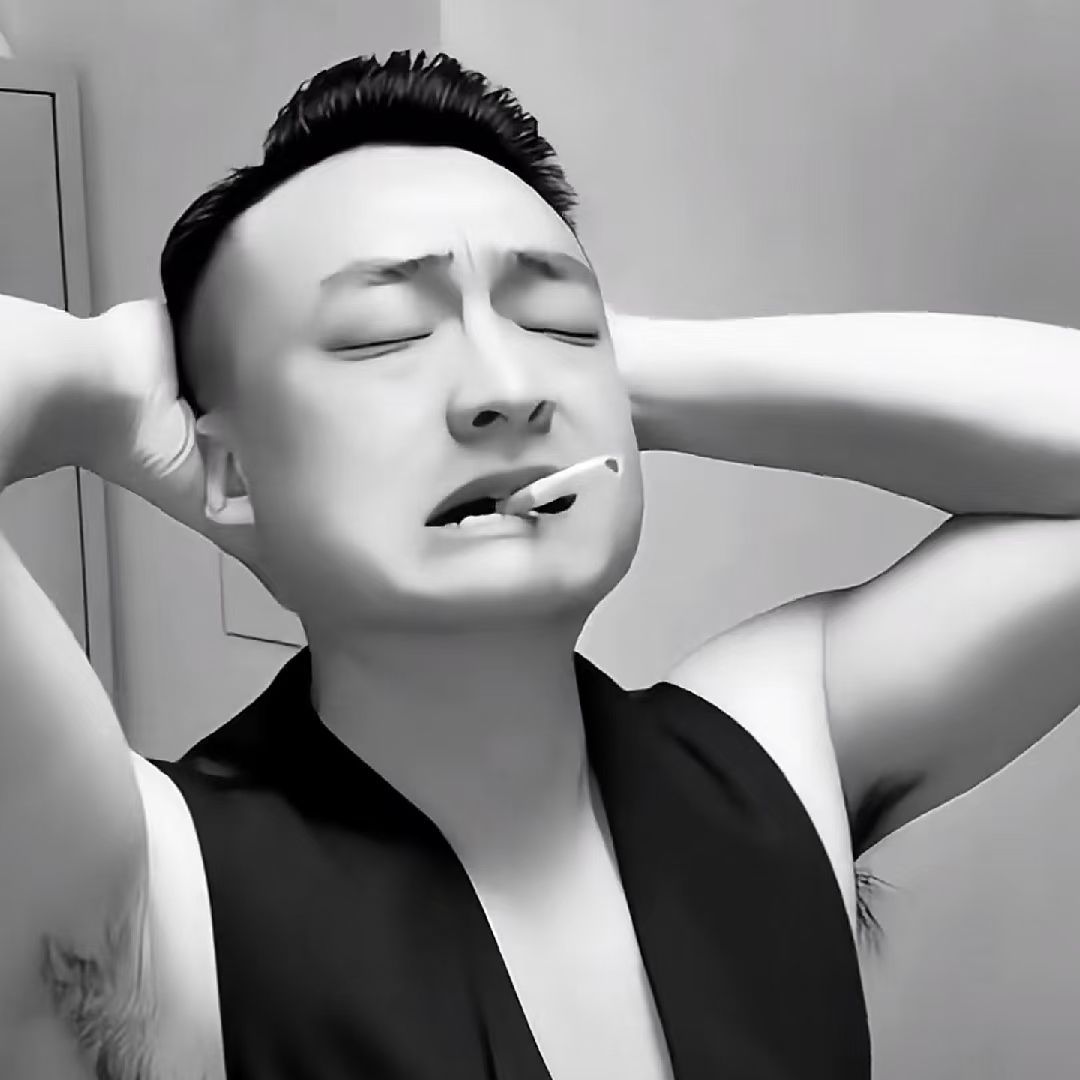 ERWOOJ1U