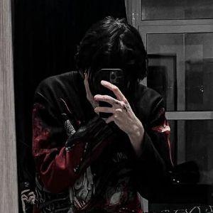 02-Darl1ng avatar