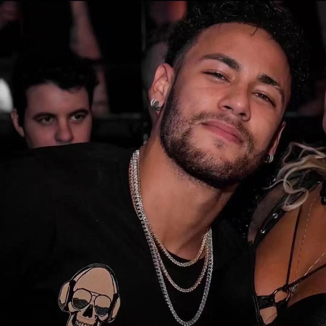 NightyMrsLI avatar