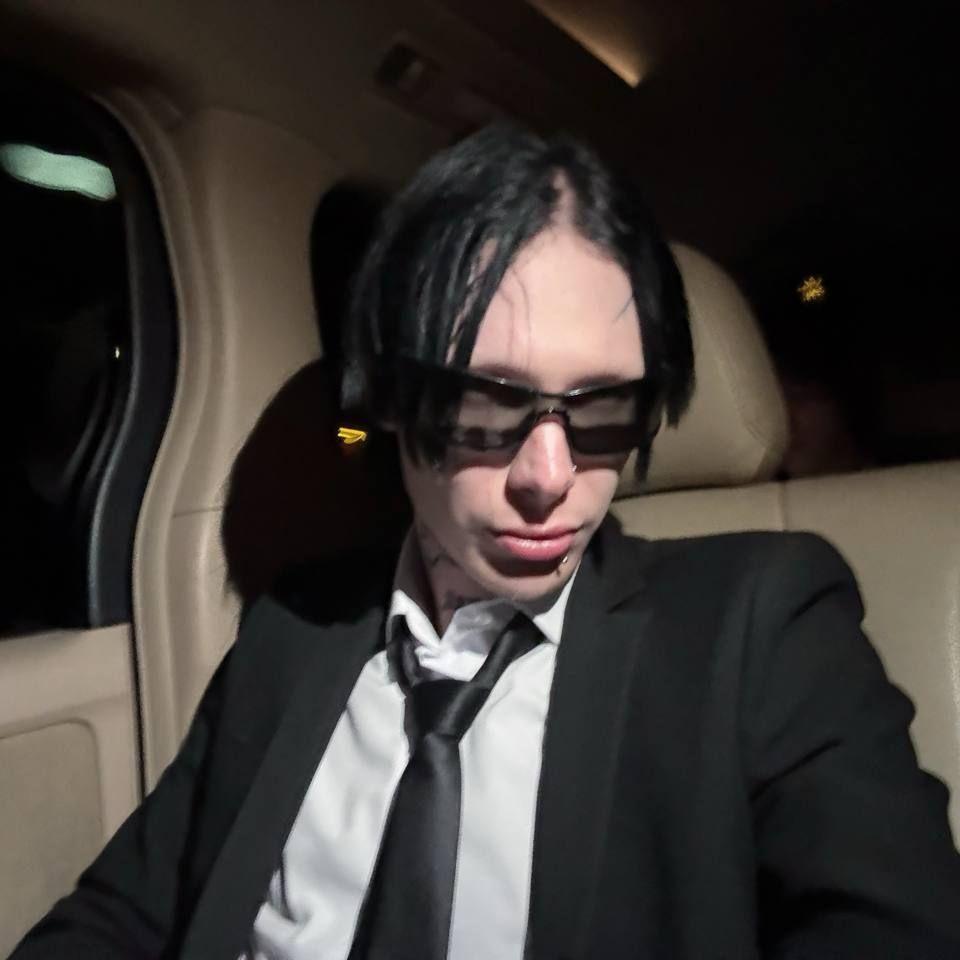 selfharmit avatar