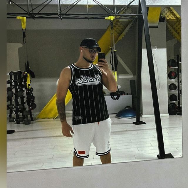 TwiZzyCc avatar