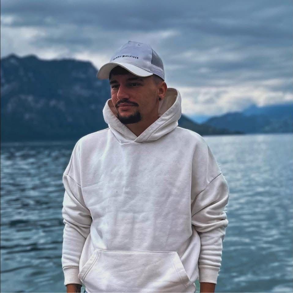 menamejunior avatar