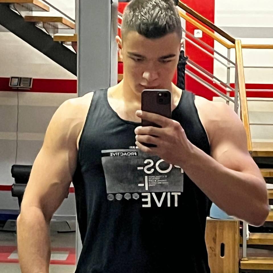 Zadrotovich3 avatar